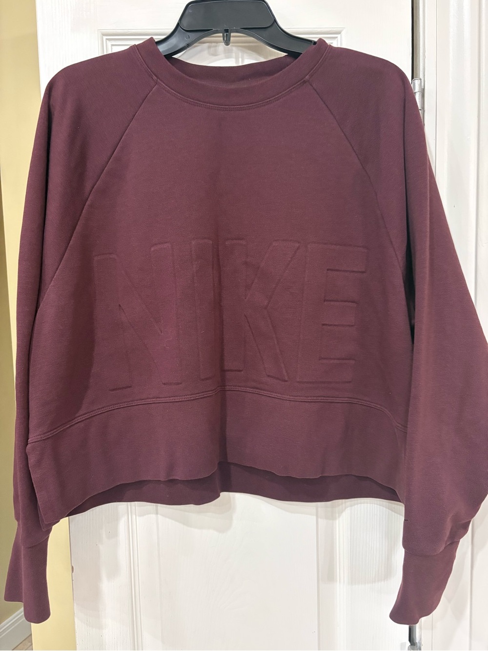 Nike Women’s Burgundy Crewneck Cropped Sweatshirt